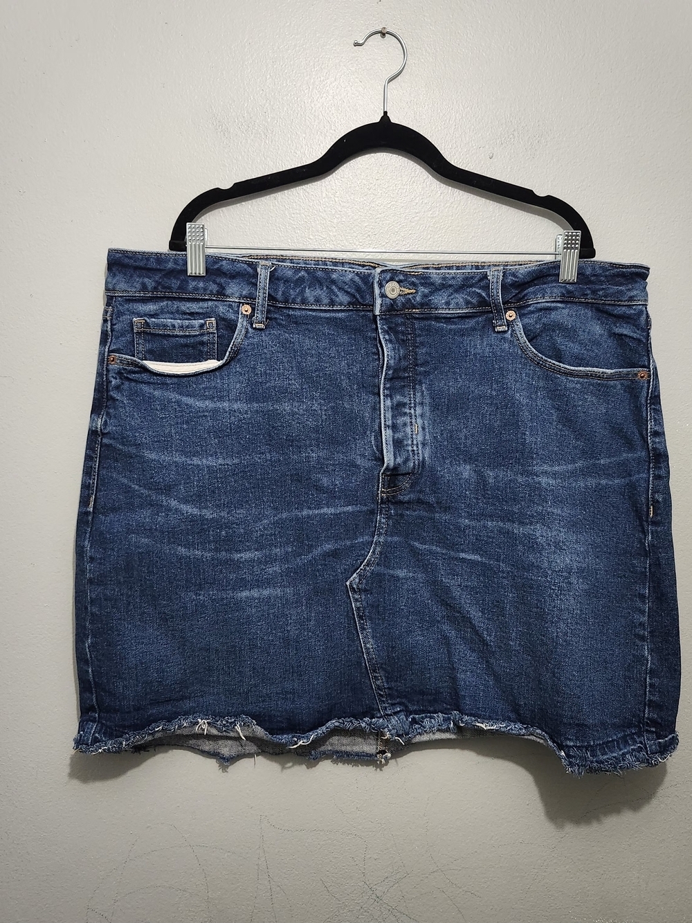 Old Navy Dark Blue Denim Mini Skirt Size 20